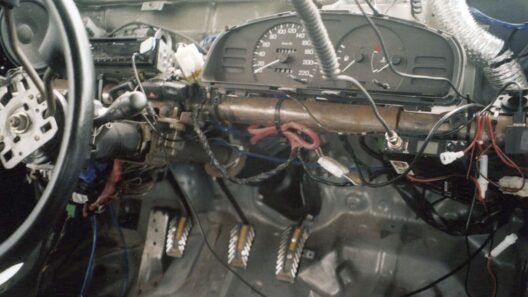 Araç altına vurma: Şase kontrolü nasıl yapılır? görseli