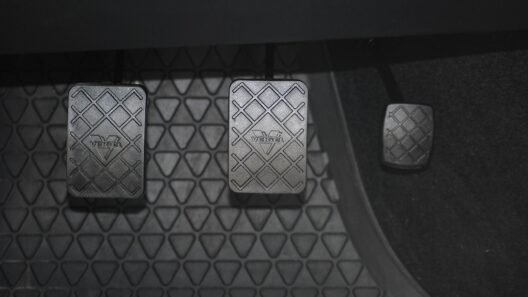 Boş Vitese Alınca Motor Ses Değişiyor: Volan mı Baskı Balata mı? görseli