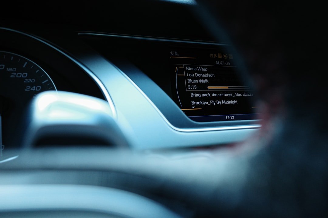 1. Bir aracın ön kısmında